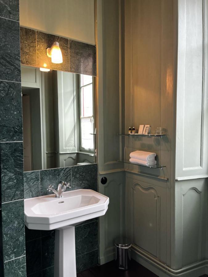 Hotel Restaurant Chez Gervais Quingey Bagian luar foto