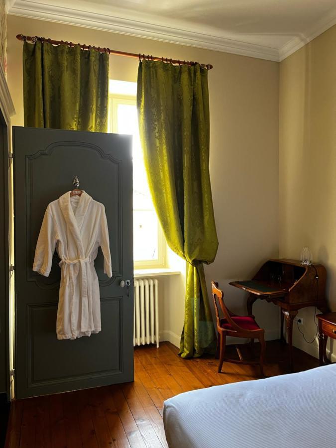 Hotel Restaurant Chez Gervais Quingey Bagian luar foto