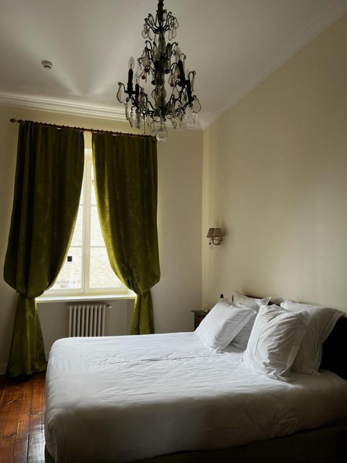 Hotel Restaurant Chez Gervais Quingey Bagian luar foto